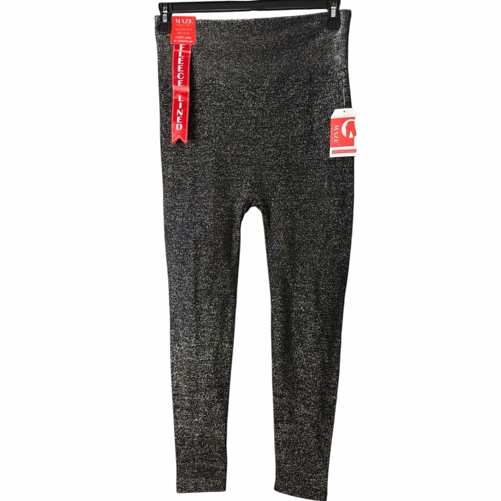 Maze Collection Black and Silver Leggings. NWT. Size 2X-3X